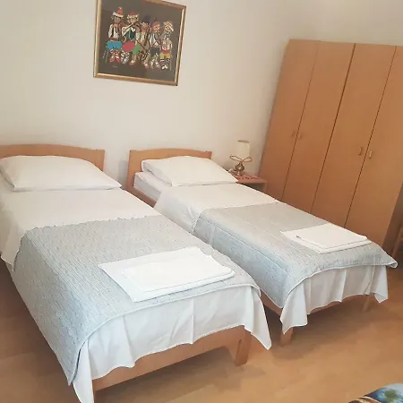For 2 Dubrovník